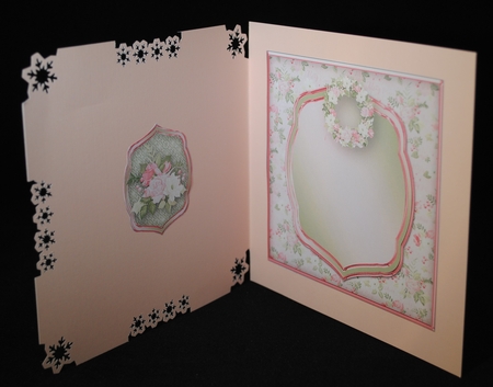 Bouquet for Christmas Border Card Mini Kit by Yvonne Middleton