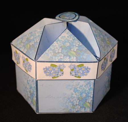 FTB Forget-me-nots by Yvonne Middleton
