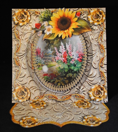 Edwardian Locket multicard 9 by Yvonne Middleton