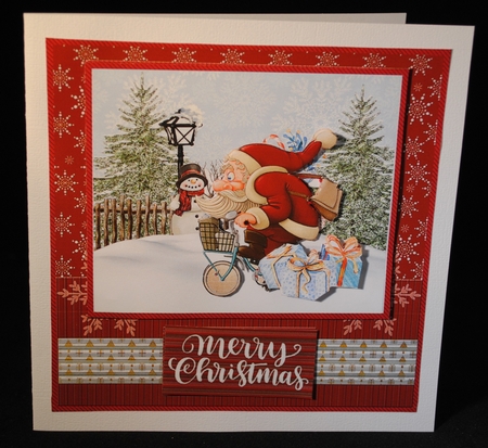 Santa is on his way by Yvonne Middleton