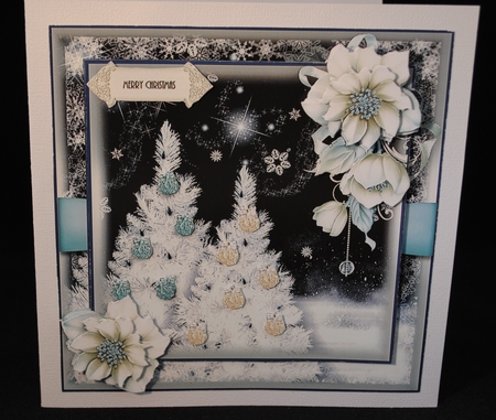 Snowy Nights Card Kit by Yvonne Middleton