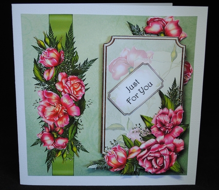 Panel & Bow - Glory Roses by Yvonne Middleton