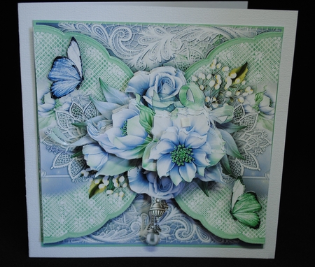 Flora And Lace Lilac And Mint Roses by Yvonne Middleton