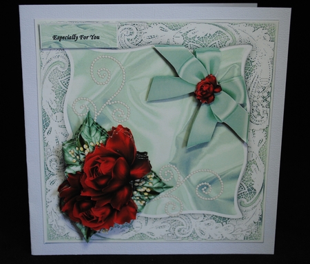 Bumperkit  Beautiful Flower cards mini Kits by Yvonne Middleton
