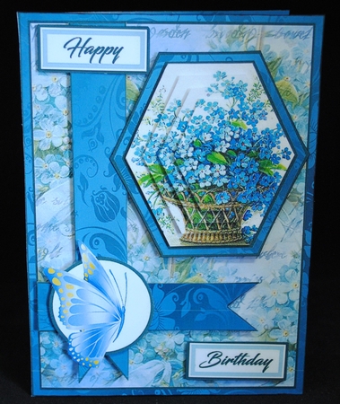 Hex Forget-me-nots pop-out by Yvonne Middleton