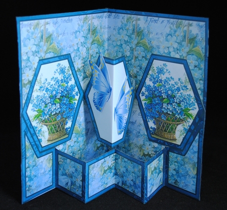 Hex Forget-me-nots pop-out by Yvonne Middleton