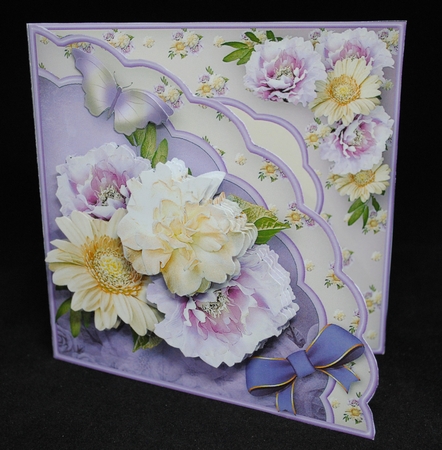 Pretty in Purple - Shell Front Card Mini Kit by Yvonne Middleton