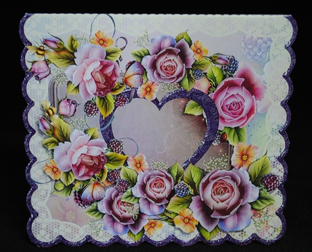 SCALLOPED TENT DECOUPAGE CARD KIT - LA FEMME by Yvonne Middleton
