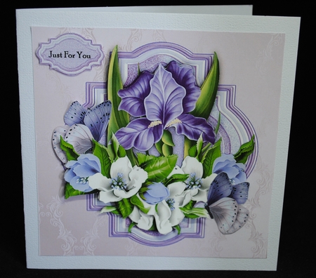 LIlac Beauty  Mini Kit by Yvonne Middleton