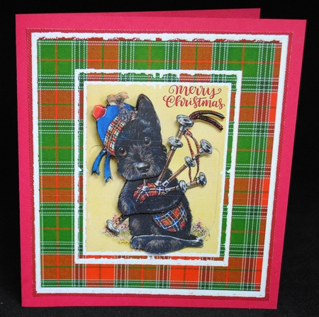 Scotty Bagpipes Christmas  by Yvonne Middleton