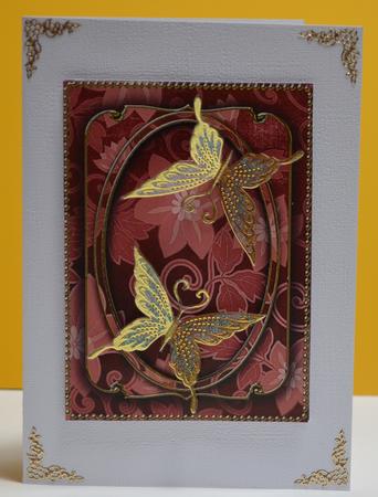Red All Over Floral 7x5in Shaker Frame and Base by Yvonne Middleton