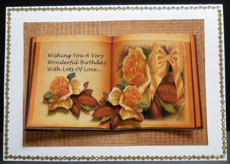 Vintage Book Antique Roses by Yvonne Middleton