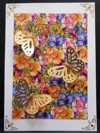 A4 Floral Beauty by Yvonne Middleton