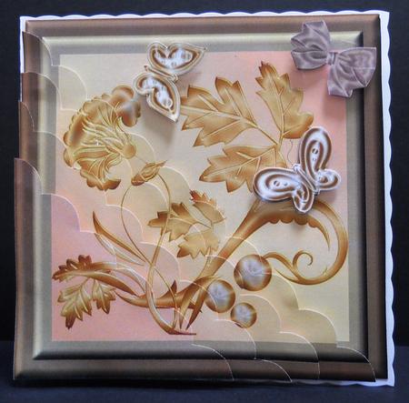Shell Corners - Golden Nature by Yvonne Middleton