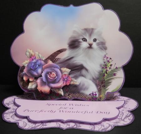 Kitten in a Basket Easel Card by Yvonne Middleton