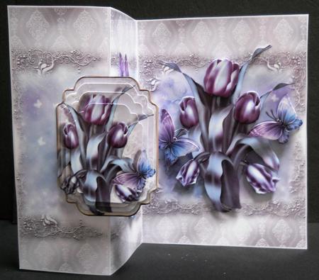 Beautiful Tulips No Holes Fold Mini Kit by Yvonne Middleton