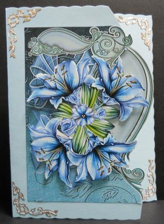 Easy and Elegant - 8 by Yvonne Middleton