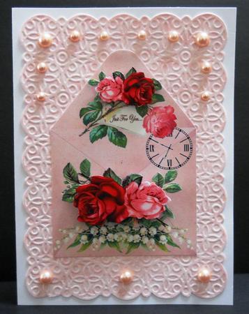 Envelop Antique Roses by Yvonne Middleton