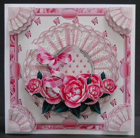 Mini Kit Romantic Roses in Pink by Yvonne Middleton