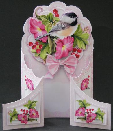 Rose Window Cascade Gatefold Kit - Summer Bird by Yvonne Middleton