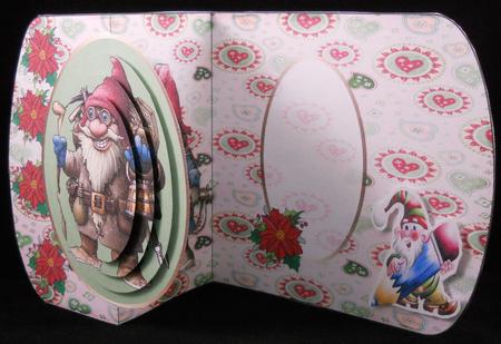 No Hole Foldback Gnome Card by Yvonne Middleton