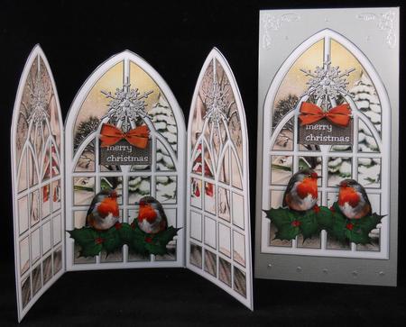 Trifold Robin's Christmas by Yvonne Middleton