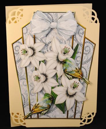White Daffodils, with Birds & Bow Art Deco Topper by Yvonne Middleton