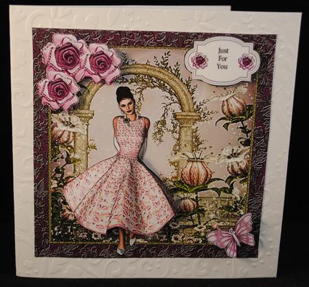 Glamour by Yvonne Middleton