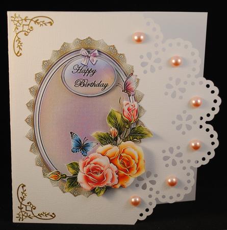 Lacy Oval Rose Topper by Yvonne Middleton