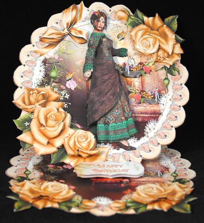 Medieval Rose Sophisticationscalloped Round Easel Card by Yvonne Middleton