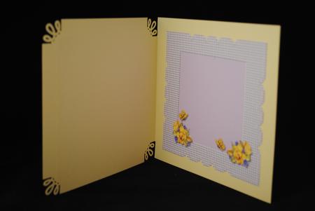 Insert Scallop Topper Gorgeous Flowers by Yvonne Middleton
