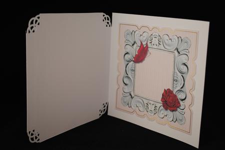 Insert Scallop Topper & Roses by Yvonne Middleton