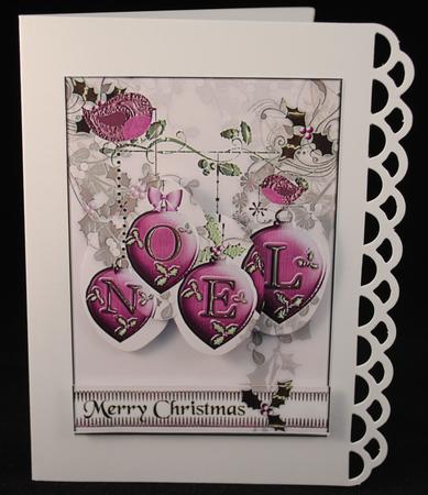 Noel Baubles with Robins 2 by Yvonne Middleton