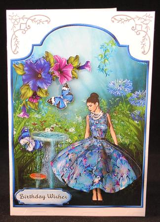 A Forest Flower 2 - Shaped Card Front with Step by Step by Yvonne Middleton
