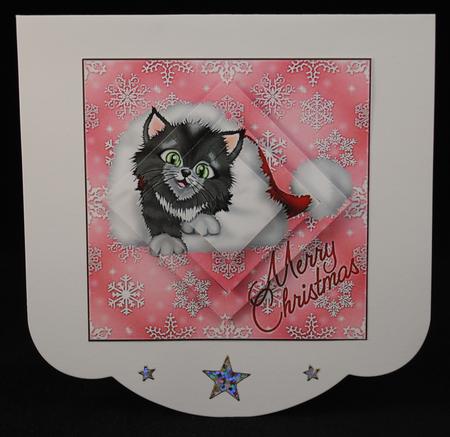 Kitty in Santa Hat Diamond Pyramid by Yvonne Middleton