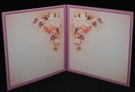 Rose Insert by Yvonne Middleton