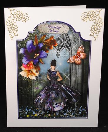 Lovely Lily Shaped Card Front with Step by Step by Yvonne Middleton