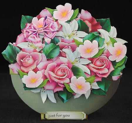 Arrangement Mixed Flowers Basket Mini Kit by Yvonne Middleton