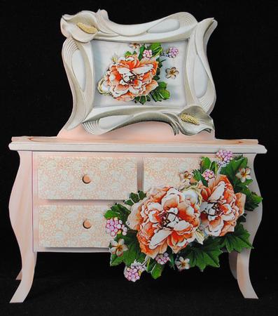 Flower Chest 3D Shelf Card Mini-kit - Apricot Rose by Yvonne Middleton