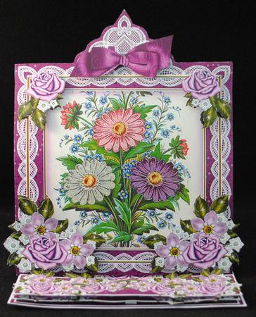 Mixed Daisies Lace Top Easel Card & Envelope Kit by Yvonne Middleton