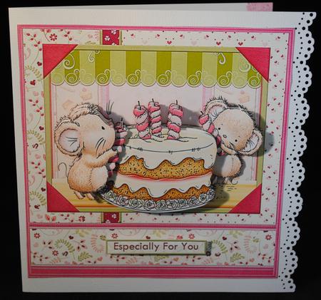 Light Up a Cake from One Fruit Cake to Another Mini Kit by Yvonne Middleton