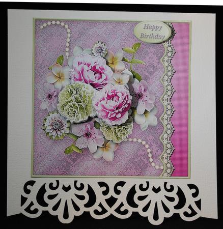 Garden Bouquet Lacy Border Card Front by Yvonne Middleton