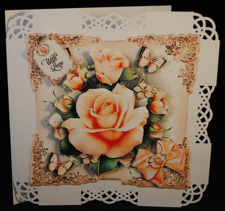 Peach Roses Card by Yvonne Middleton