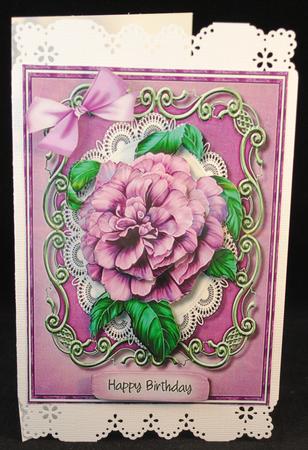 Lovely Llilac Dahalia by Yvonne Middleton