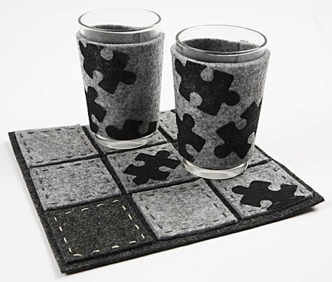 Felt holders for glass and trivet