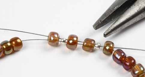 Necklace with rocaille beads
