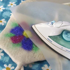 Heat bondable fibres
