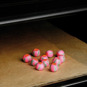 Cernit beads with pattern