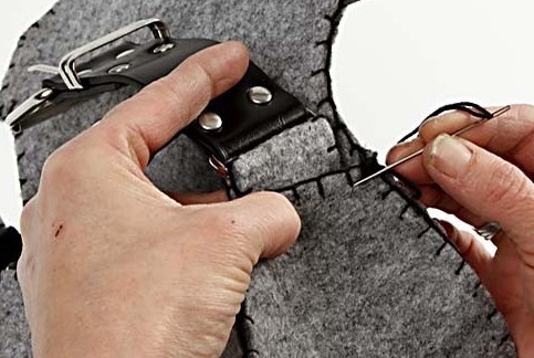 A Trendy Bag sewn from Felt