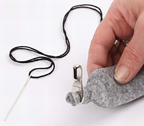 A Trendy Bag sewn from Felt